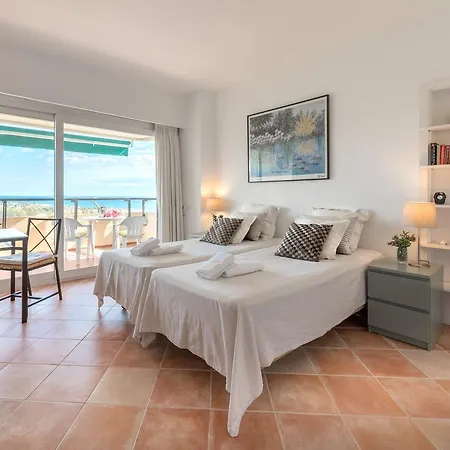 Estudio Del Este Marbella